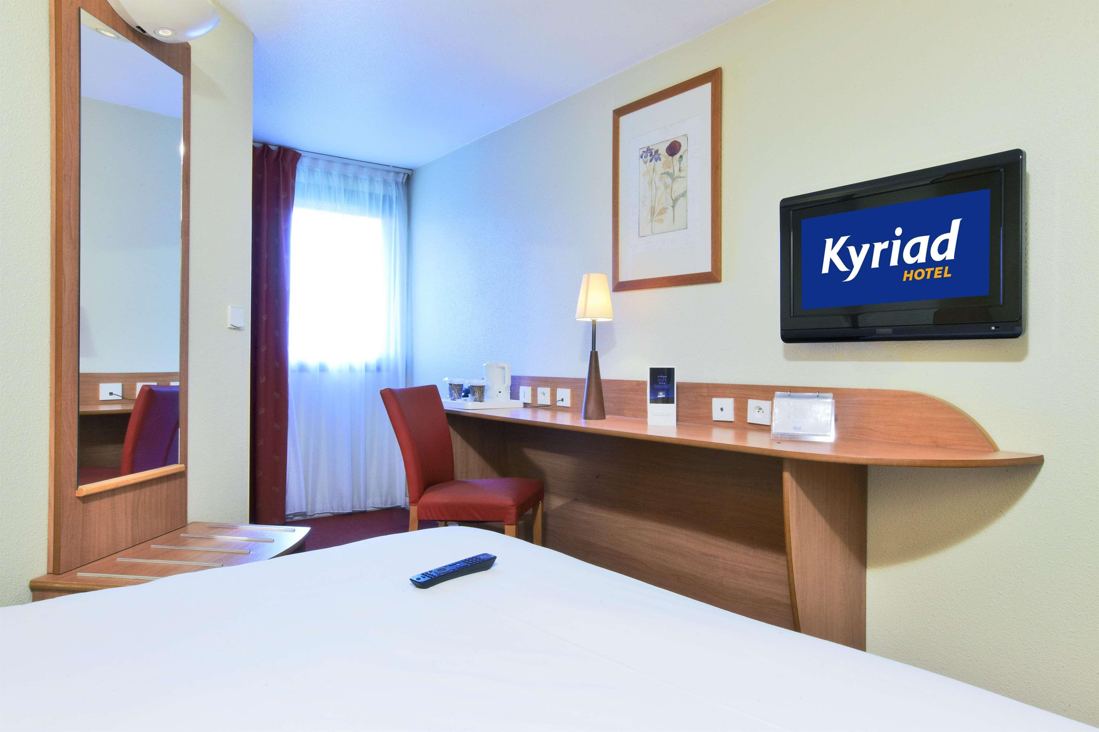 Kyriad Geneve St-Genis-Pouilly Saint-Genis-Pouilly Eksteriør billede
