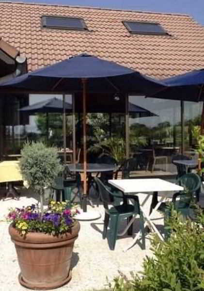 Kyriad Geneve St-Genis-Pouilly Saint-Genis-Pouilly Restaurant billede